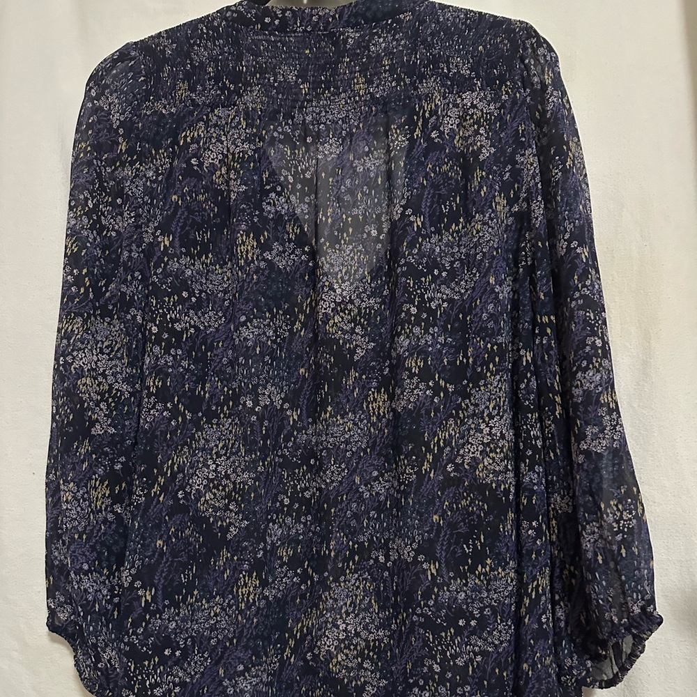 V neck silk, Elegant Navy Floral Women's Blouse